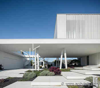RiscoWhite House / Risco Singular - Arquitectura