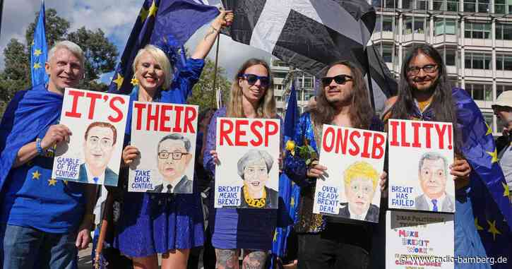 Brexit-Gegner protestieren für britischen EU-Wiederbeitritt