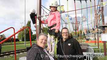 Auftakt mit 40.000 Besuchern: Viel zu sehen beim VW-Familienfest