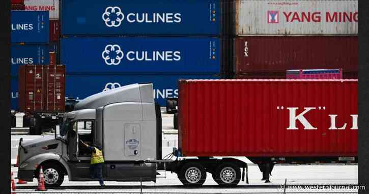 California's New Zero-Emissions Rule Backfires as Trucking Companies Load Up on Diesel Rigs Before Deadline