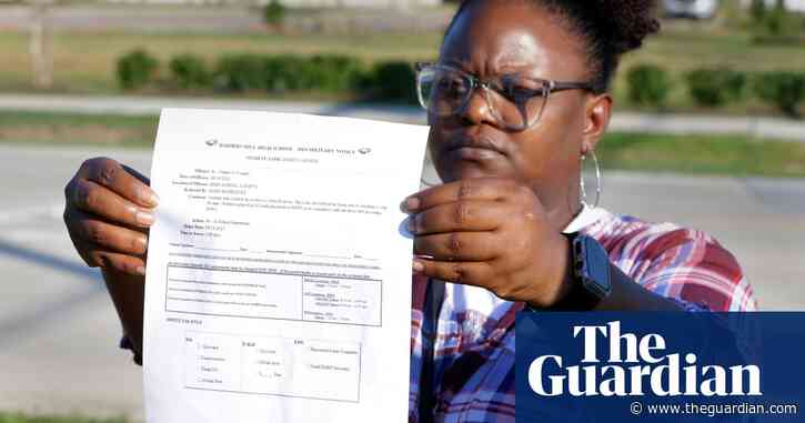 Family of Black high school student files federal lawsuit over hair discrimination