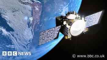 Osiris-Rex: Nasa awaits fiery return of asteroid Bennu samples