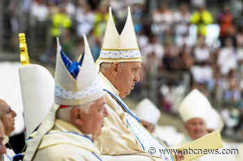 Pope decries indifference toward migrants, as he prays for the dead in Marseille