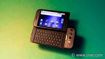 I Bought the First Android Phone Ever. It Wasn't Pretty, but I Loved It     - CNET