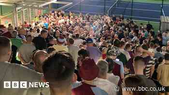 Fans criticise 'shambles' of match policing