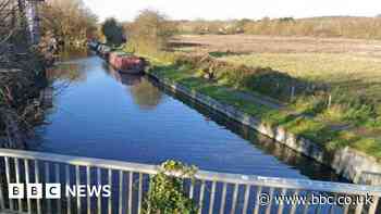 Man dies after car crashes into river