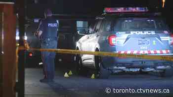 Shooting kills 2 people, 2 injured in Toronto's west end
