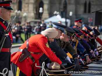 Fallen police, peace officers remembered at memorial on Parliament Hill