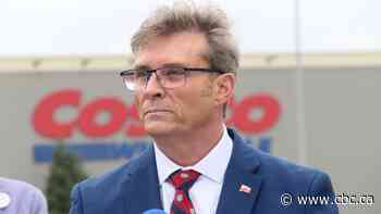 PCs promise to reintroduce private liquor sales in Manitoba