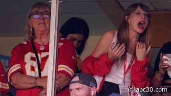 Taylor Swift turns out to see Travis Kelce, Kansas City Chiefs play Chicago Bears