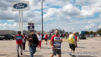 Ford: 'Significant gaps' remain in UAW labor contract talks