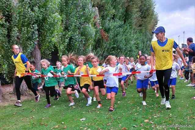 Jaarlijkse scholenveldloop met voor het eerst ook ronde voor leerkrachten en directeurs