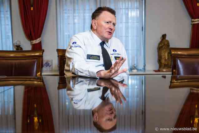 Korpschef en burgemeester reageren nadat omstander gewond raakt door verdwaalde kogel: “Extra middelen nodig in strijd tegen drugscriminaliteit in onze wijken!”