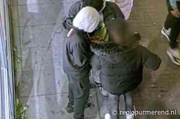 Politie zoekt naar vuurwerkgooier richting agenten tijdens Koningsdag Purmerend