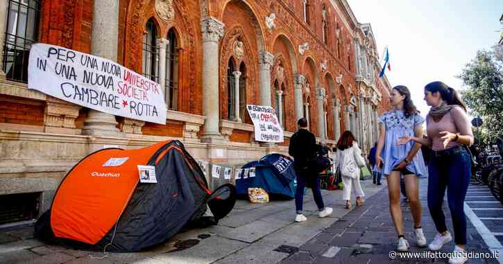 Caro affitti, la protesta dell’organizzazione studentesca “Cambiare rotta”. Da Milano a Roma, da Bologna a Pisa con le tende davanti alle università