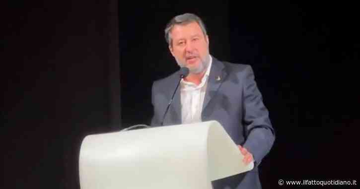 Salvini: “Penso a un piano casa per la borghesia, non per gli studenti in tenda davanti al Politecnico”