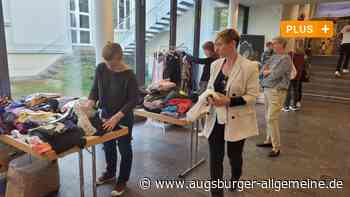 Mehr Nachhaltigkeit: Edwin-Scharff-Museum lädt zum Kleiderkarussell