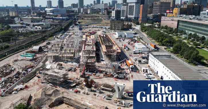 Sunak may seek to limit HS2 fallout with new transport projects in north