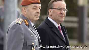 Kussaffäre bei der Bundeswehr? Hoher General suspendiert