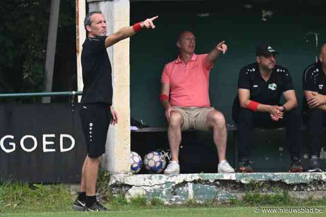 Birger Van De Velde krijgt de kans om zich bij co-leider KVV Zelzate te bewijzen als T1: “De rust binnen de club is stilaan teruggekeerd”