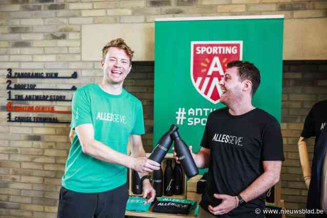 Modemerk KLEIR. en Sporting A lanceren eerste sportkledinglijn: “Met ALLESGEVE. willen we Antwerpenaren aanzetten tot sporten”