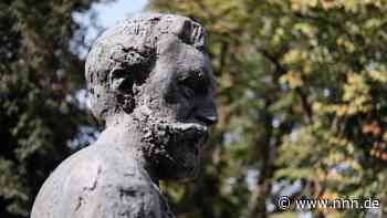 Rassismus-Debatte: Warum die Paul-Pogge-Büste wieder im Rosengarten steht