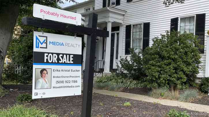 'Probably Haunted': Sign outside Massachusetts property makes mysterious claim