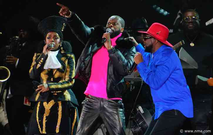 Fugees reunite during Lauryn Hill set in New York City