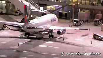 8 hospitalized after Fort Lauderdale-bound JetBlue flight experiences severe turbulence