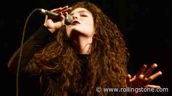 How Lorde Prophesied the Tumblr Generation’s Bittersweet Coming-of-Age on ‘Ribs’ 