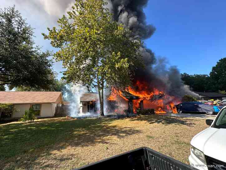 AFD: Two south Austin homes damaged in fire