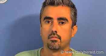 Carol Stream man charged with DUI after Glendale Heights crash that injured mom, two kids