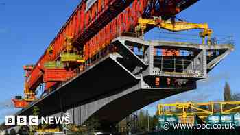 HS2: Scrapping Manchester link would be very stupid, says ex-rail boss