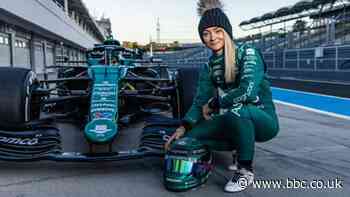 Aston Martin: Jessica Hawkins becomes first woman to test F1 car since 2018