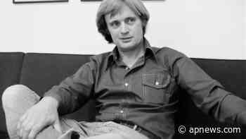 Actor David McCallum, Star Of “The Man From U.N.C.L.E.” And “NCIS”, Is Dead At 90