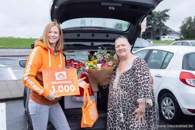 Annemarie (52) kan kerstdroom toch waarmaken dankzij Floralux: “Ik ben al dagen aan het uitpakken”
