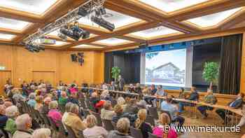 Bei Präsentation: Hitzige Debatte zur Rottacher Rathaus-Planung