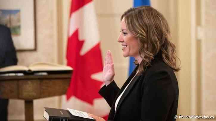 Alberta premier defends minister over possible conflict of interest concerns