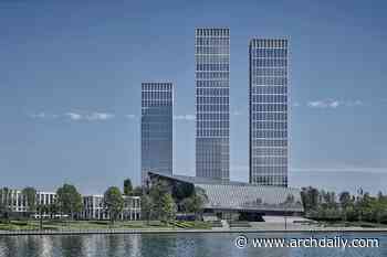La Cadiere One Lake City Residential Buildings / SCDA Architects