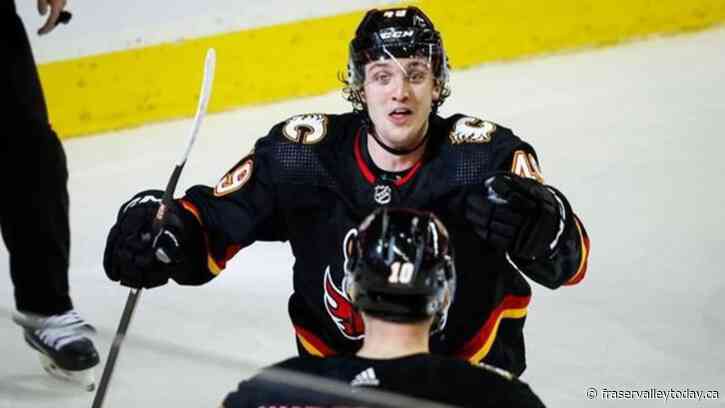 Flames winger Pelletier to undergo surgery on left shoulder, will be out indefinitely