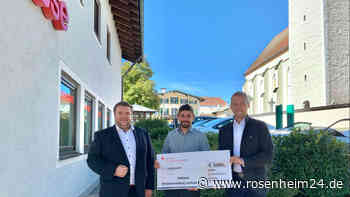 Zerstörte Zunfttafeln in Eggstätt: Sparkasse unterstützt bei Wiederherstellung