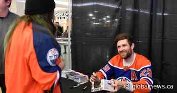 Oilers autograph session to return to West Edmonton Mall