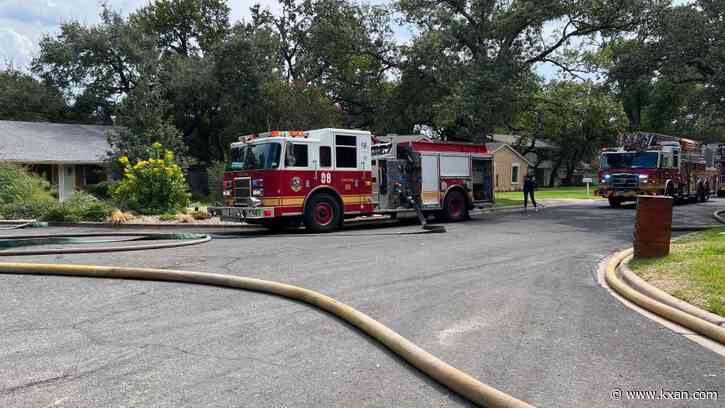 AFD crews put out fire in west Austin neighborhood