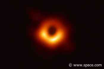 1st black hole imaged by humanity is confirmed to be spinning, study finds