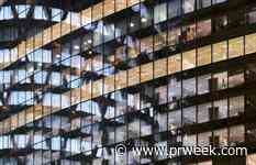 Survey finds communicators split on using AI for employee comms