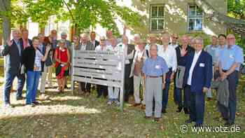 50 Jahre später punktgenaue Landung in Jena