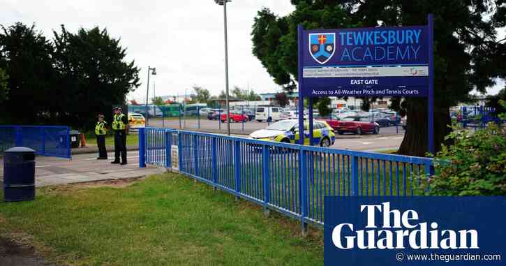 Teenage boy sentenced after stabbing teacher at Tewkesbury school