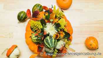Basteln mit Kürbis: Machen Sie eine Blumenvase aus dem Gemüse
