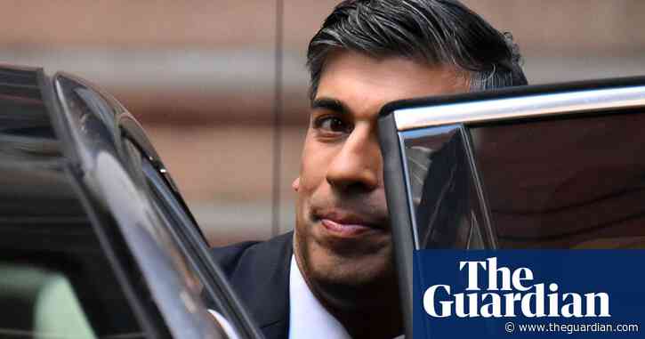Sunak expected to limit powers of councils in England to curb car use