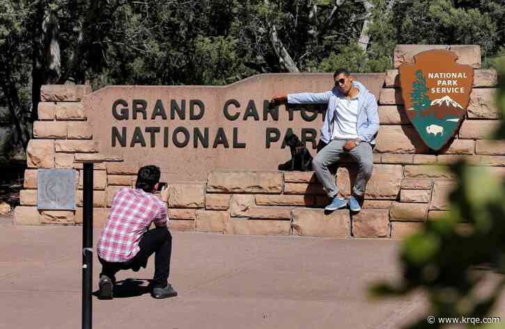 Utah and Arizona will pay to keep national parks open if shutdown occurs